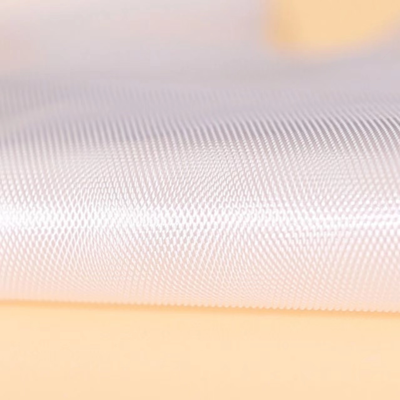 Miljövänliga och mjuka off-white TPE-handskar (diamantmönster)